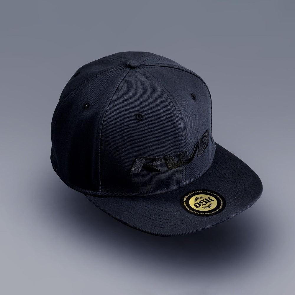 【完売】RWB x OSK ブラック スナップバック フラット キャップ